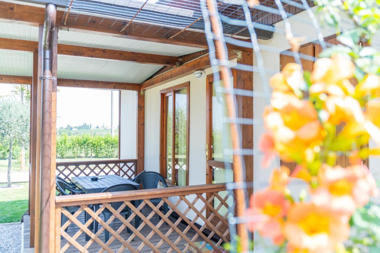 Agriturismo e Agricamping Le Nosare Valeggio sul Mincio Exterior foto